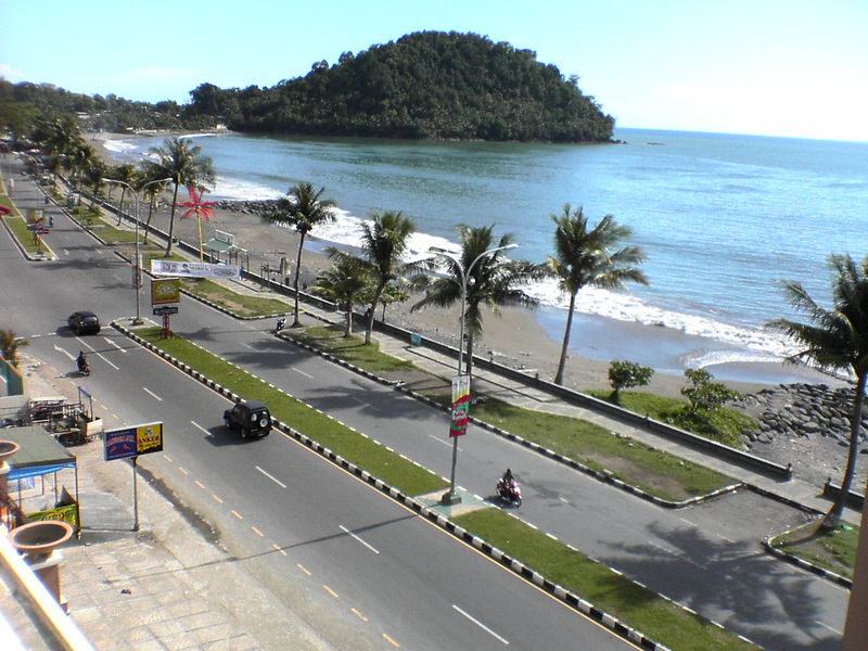 Pantai Padang (Taplau)